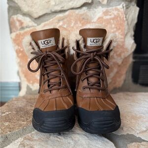 UGG Adirondack II Snow Boot
